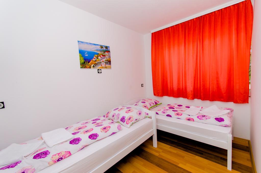 Apartments Balote Trogir Room photo